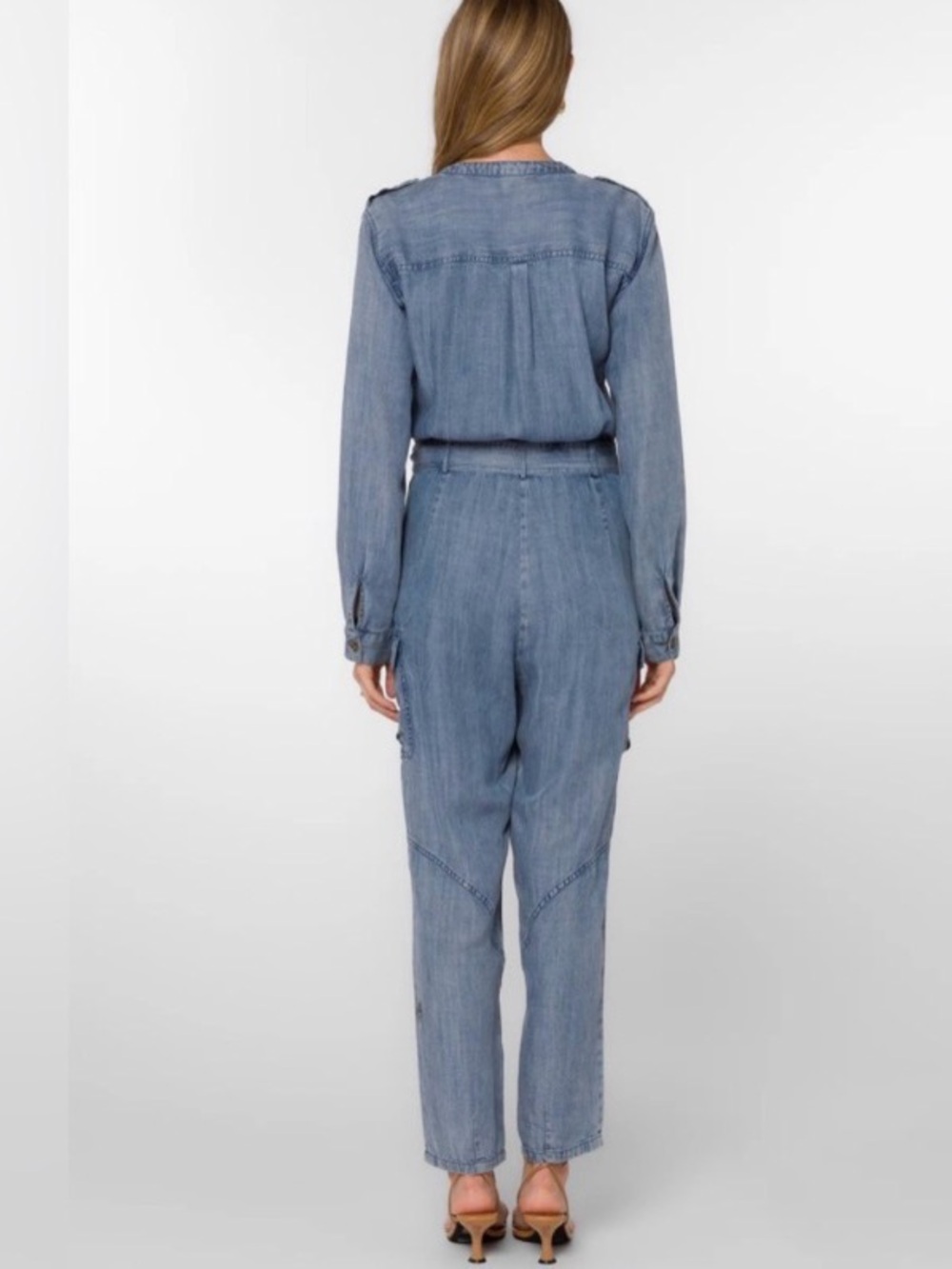 NWT Velvet Heart Blue Chambray Tencel Jumpsuit Sz Medium - Picture 3 of 10